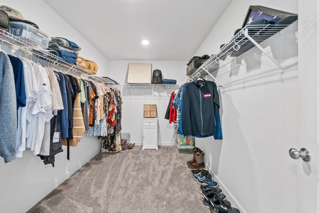 8524 Turnbull Dr, Pleasant View, TN 37146