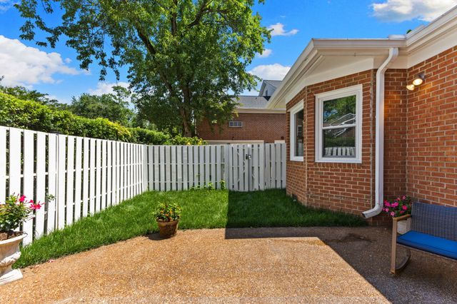 200 Bramley Pl, Franklin, TN 37069