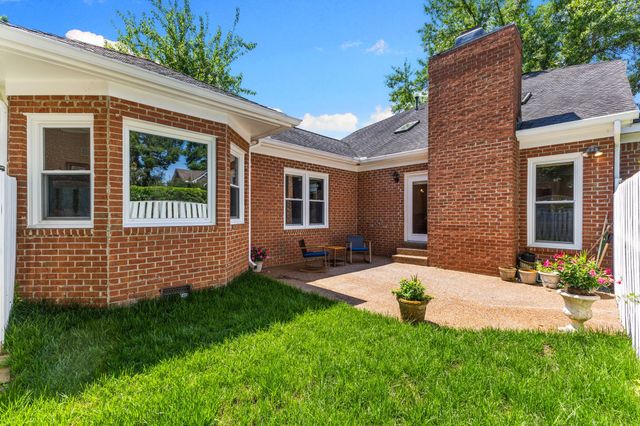 200 Bramley Pl, Franklin, TN 37069