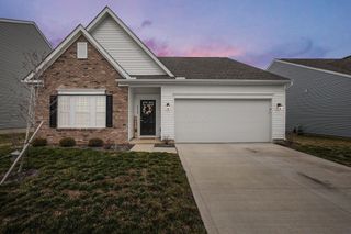 5332 Karst Circle, Ashville, OH 43103
