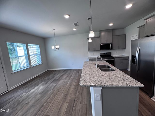 203 Broomside Avenue, Raleigh, NC 27603