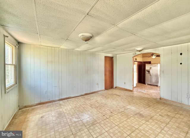 6315 WHITTIER DR, Millville, NJ 08332