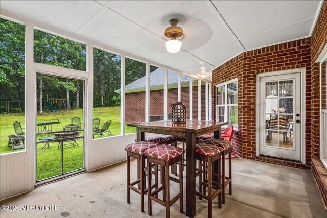 7499 W Ridge Lane, Olive Branch, MS 38654