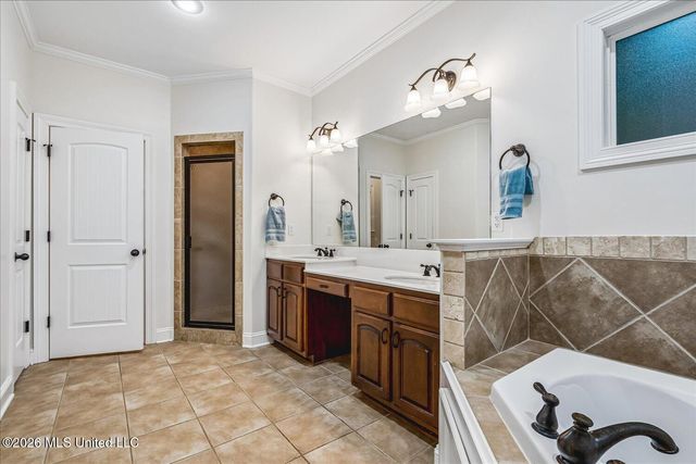 7499 W Ridge Lane, Olive Branch, MS 38654