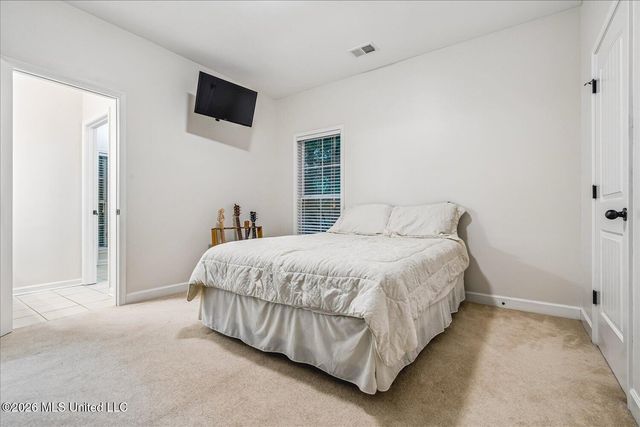 7499 W Ridge Lane, Olive Branch, MS 38654