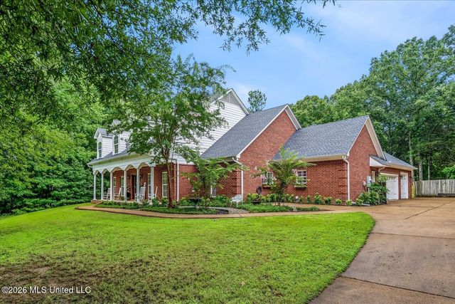 7499 W Ridge Lane, Olive Branch, MS 38654