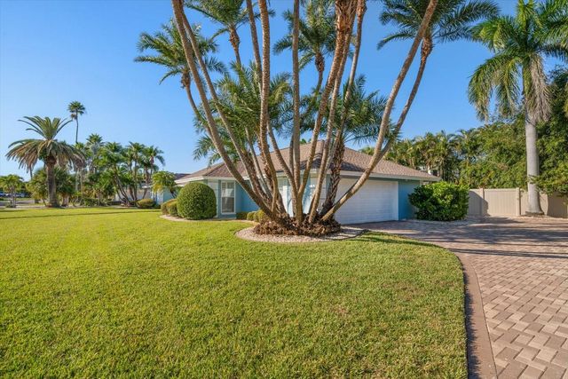 119 13TH STREET, Belleair Beach, FL 33786