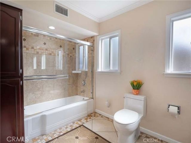 9625 Orion, North Hills, CA 91343