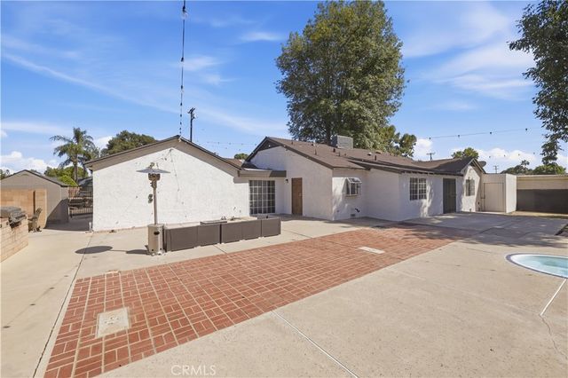 9625 Orion, North Hills, CA 91343