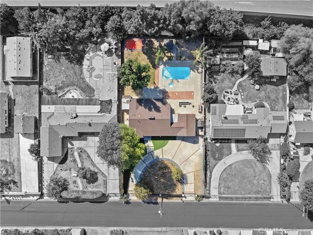 9625 Orion, North Hills, CA 91343