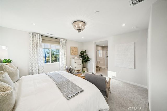 16079 Montenegro Lane, Fontana, CA 92336