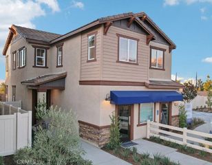 16079 Montenegro Lane, Fontana, CA 92336