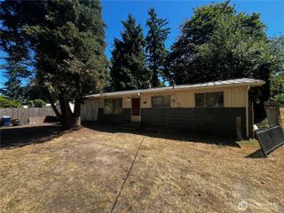 5621 S 305th Street, Auburn, WA 98001