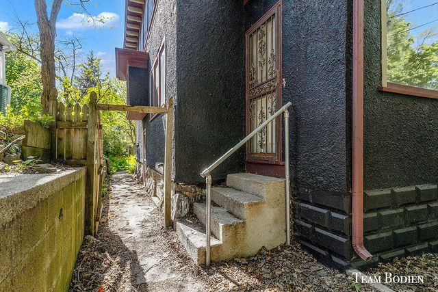 620 Prospect Avenue, Grand Rapids, MI 49503