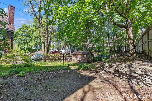 620 Prospect Avenue, Grand Rapids, MI 49503