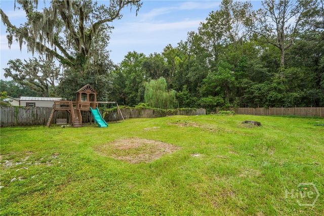 106 Calico Court, Midway, GA 31320