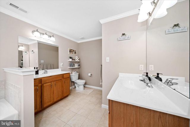 400 BUTTONWOOD LN, Oxford, PA 19363