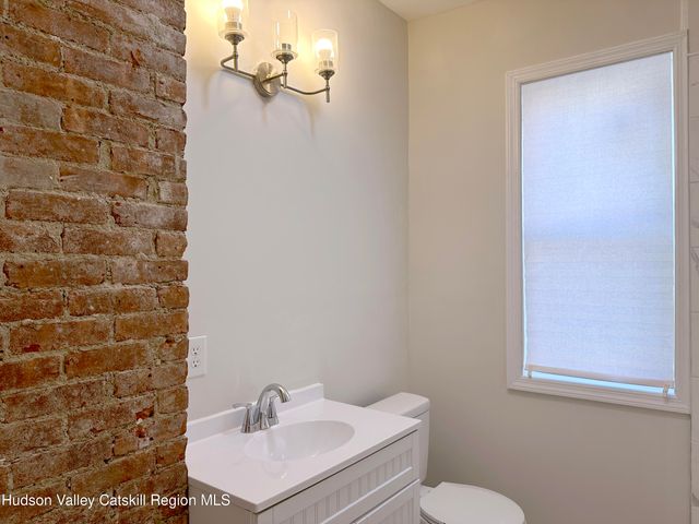 228 Mansion Street, Poughkeepsie, NY 12601