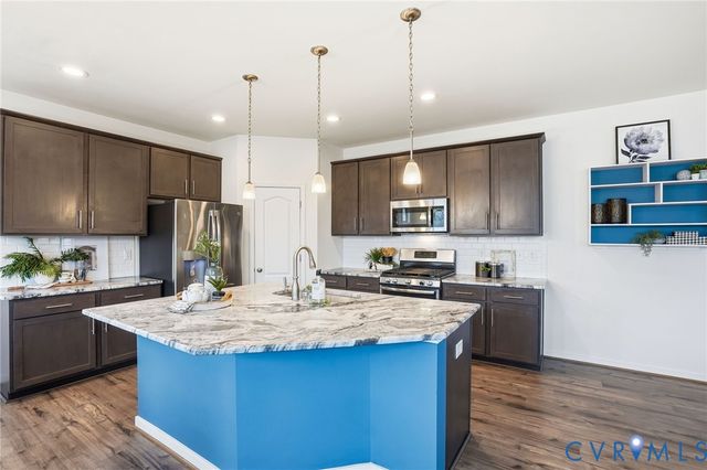 9425 Seayfield Ln, Mechanicsville, VA 23116