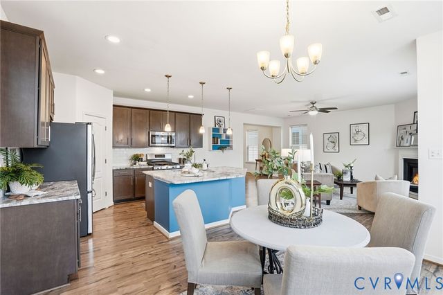 9425 Seayfield Ln, Mechanicsville, VA 23116