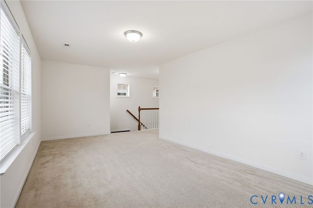 9425 Seayfield Ln, Mechanicsville, VA 23116