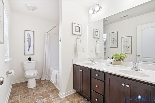 9425 Seayfield Ln, Mechanicsville, VA 23116