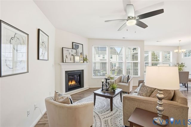 9425 Seayfield Ln, Mechanicsville, VA 23116