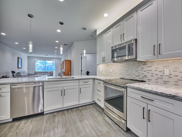 5786 Island Reach Lane, Boynton Beach, FL 33437