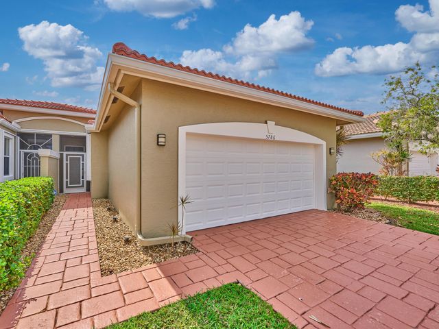 5786 Island Reach Lane, Boynton Beach, FL 33437