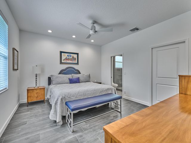 5786 Island Reach Lane, Boynton Beach, FL 33437