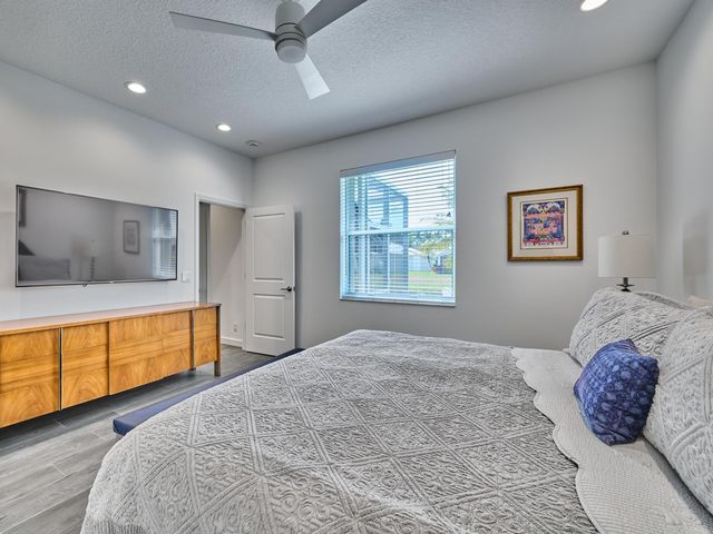 5786 Island Reach Lane, Boynton Beach, FL 33437