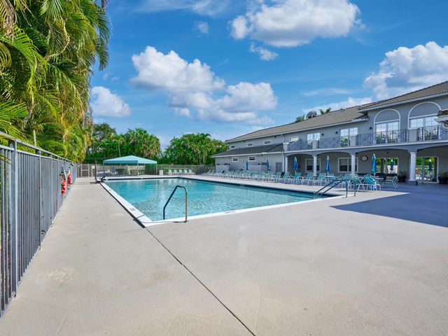 5786 Island Reach Lane, Boynton Beach, FL 33437