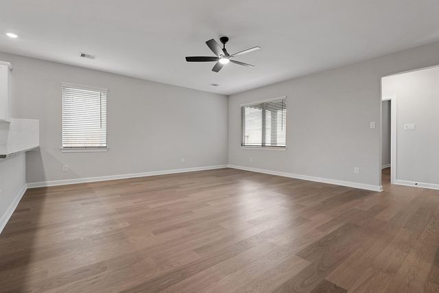 21520 Bluebonnet Bay Drive, Magnolia, TX 77354