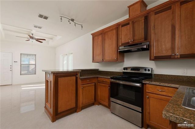 2705 E Franklin Avenue, Alton, TX 78573