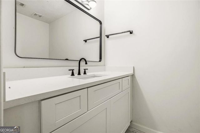 4085 Vicksburg Drive, Lawrenceville, GA 30044