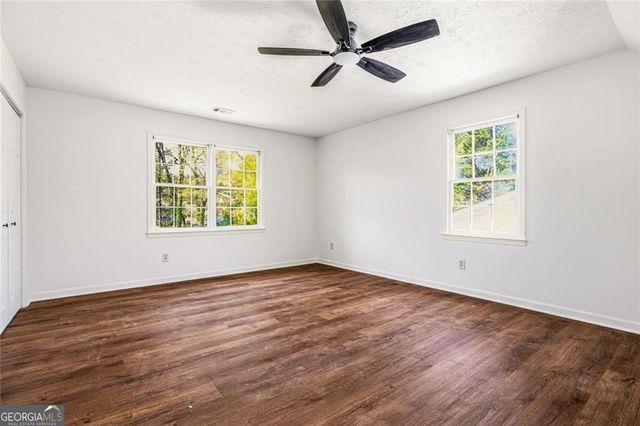 4085 Vicksburg Drive, Lawrenceville, GA 30044