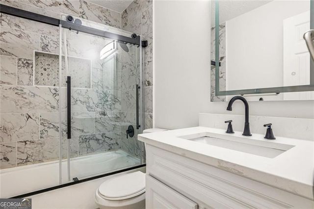 4085 Vicksburg Drive, Lawrenceville, GA 30044