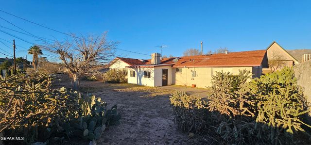 6213 BELTON Road, El Paso, TX 79912