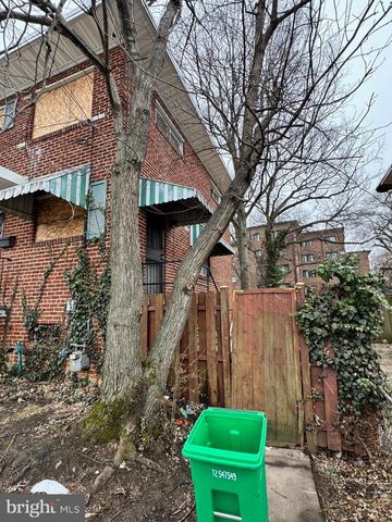 607 HAMPTON DR, Oxon Hill, MD 20745