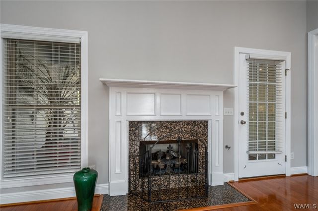 702 Greenbriar, Northport, AL 35473