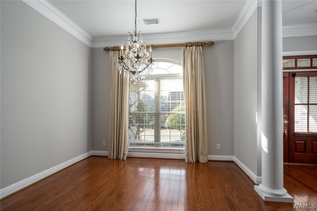 702 Greenbriar, Northport, AL 35473