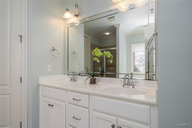 702 Greenbriar, Northport, AL 35473