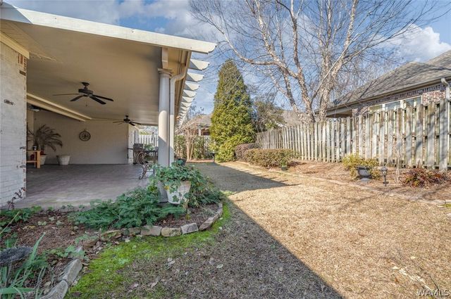 702 Greenbriar, Northport, AL 35473