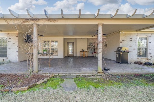 702 Greenbriar, Northport, AL 35473