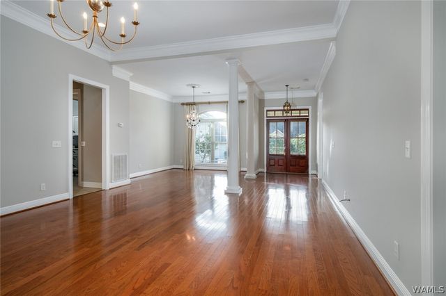 702 Greenbriar, Northport, AL 35473