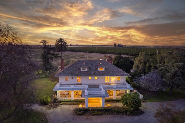 9486 E Lincoln Avenue, Del Rey, CA 93616