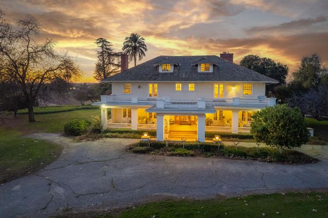 9486 E Lincoln Avenue, Del Rey, CA 93616