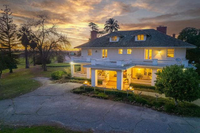 9486 E Lincoln Avenue, Del Rey, CA 93616