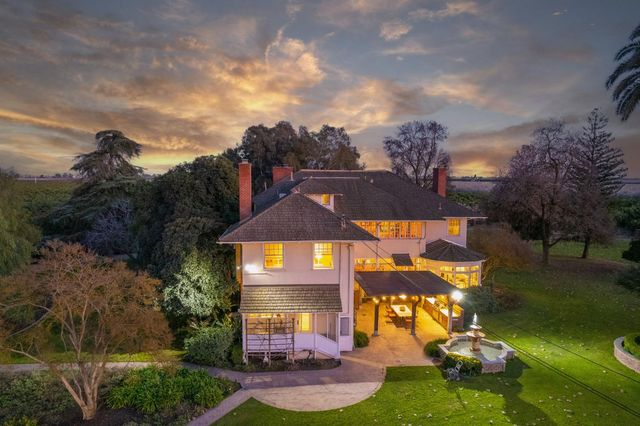 9486 E Lincoln Avenue, Del Rey, CA 93616