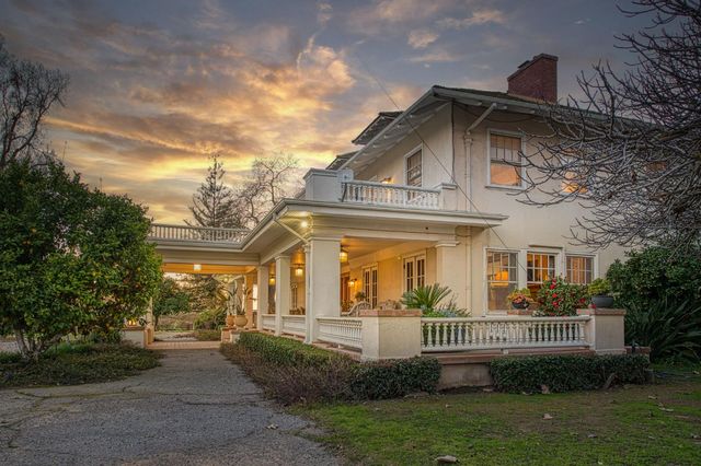 9486 E Lincoln Avenue, Del Rey, CA 93616